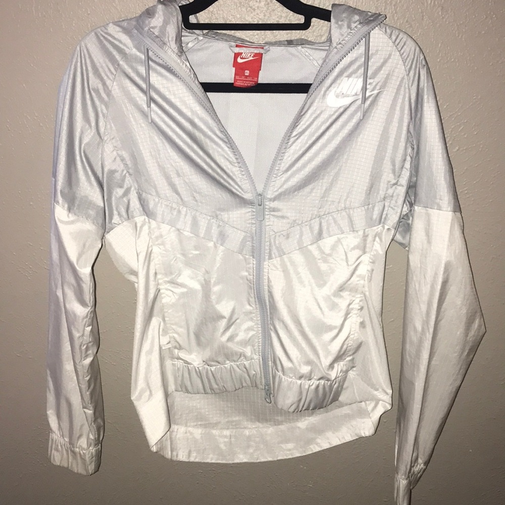 Nike sportswear windrunner